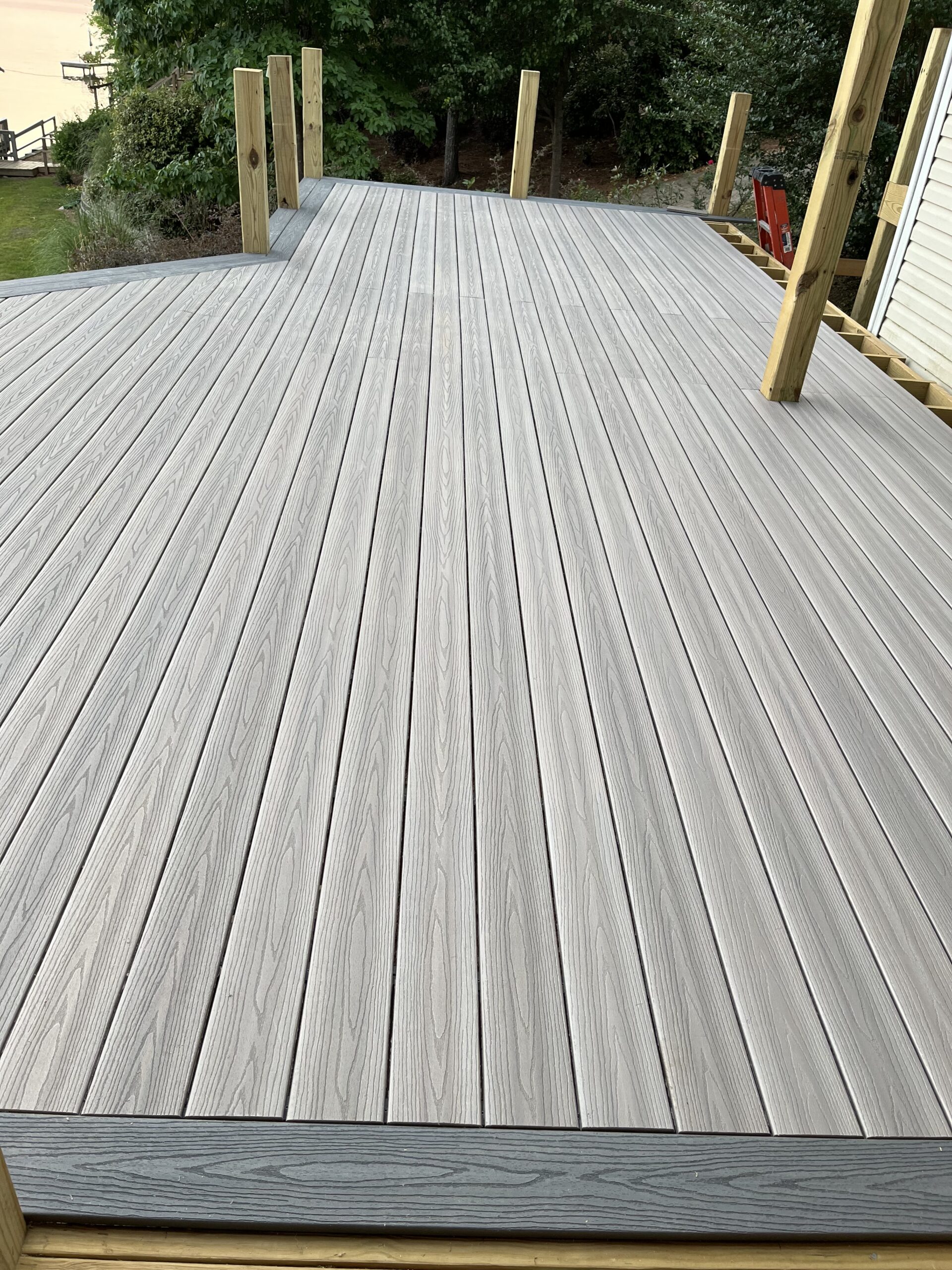 Composite Decking by Deck Master COnstruction